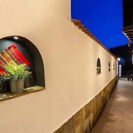 リゾート Complex Vazrozhdentsi トリャブナ