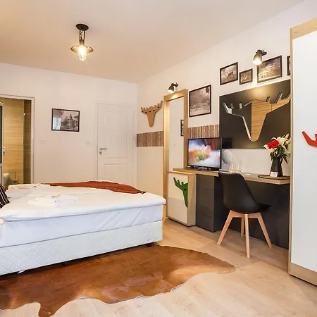 Complex Vazrozhdentsi 3* トリャブナ